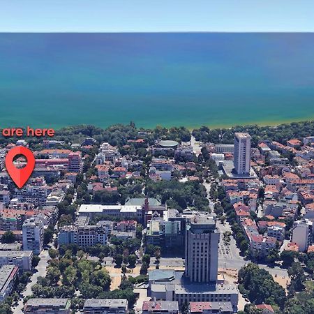 Sevastopol Apartments Warna Exterior foto